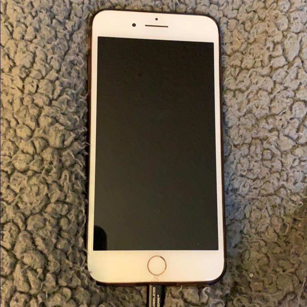 Rose Gold iPhone 7